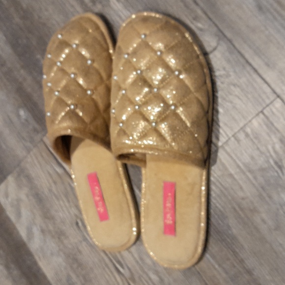 Lily Pulitzer golden pearl slippers - Picture 3 of 4